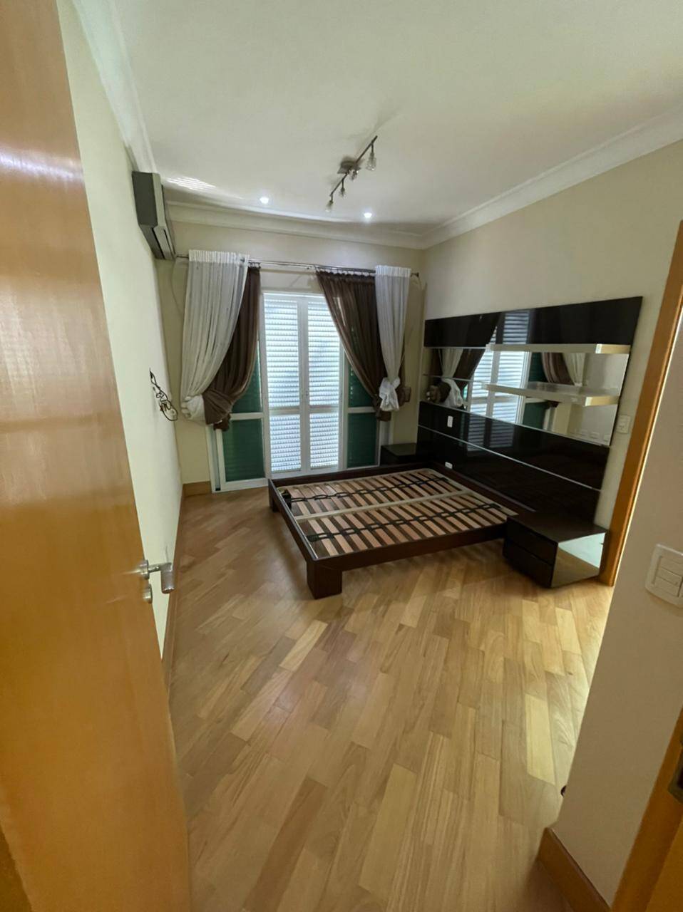 Casa de Condomínio à venda e aluguel com 4 quartos, 660m² - Foto 21