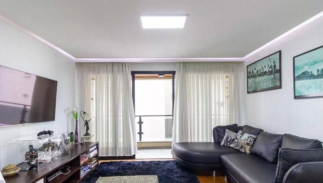 Apartamento à venda com 3 quartos, 167m² - Foto 3