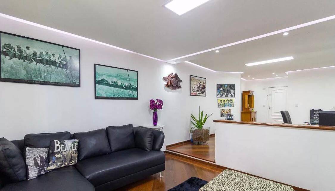 Apartamento à venda com 3 quartos, 167m² - Foto 2