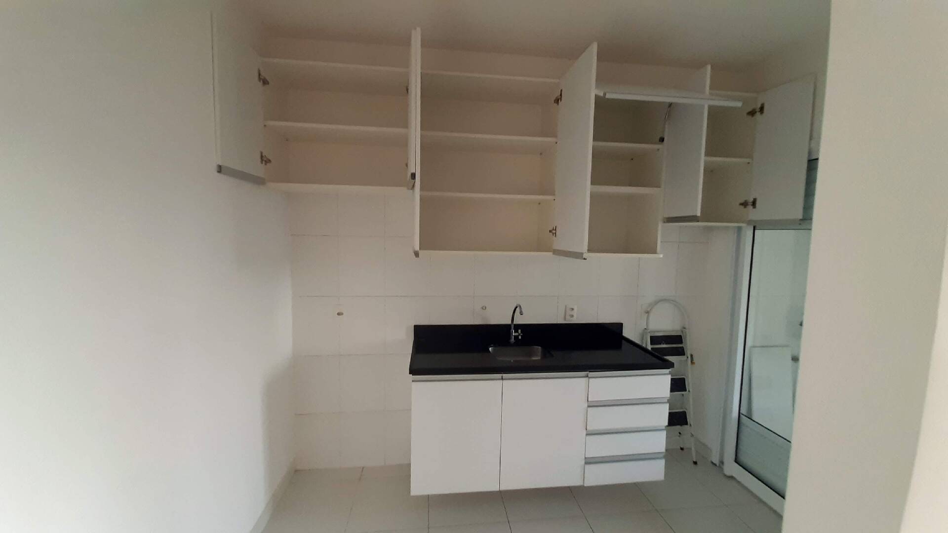 Apartamento à venda com 1 quarto, 72m² - Foto 5