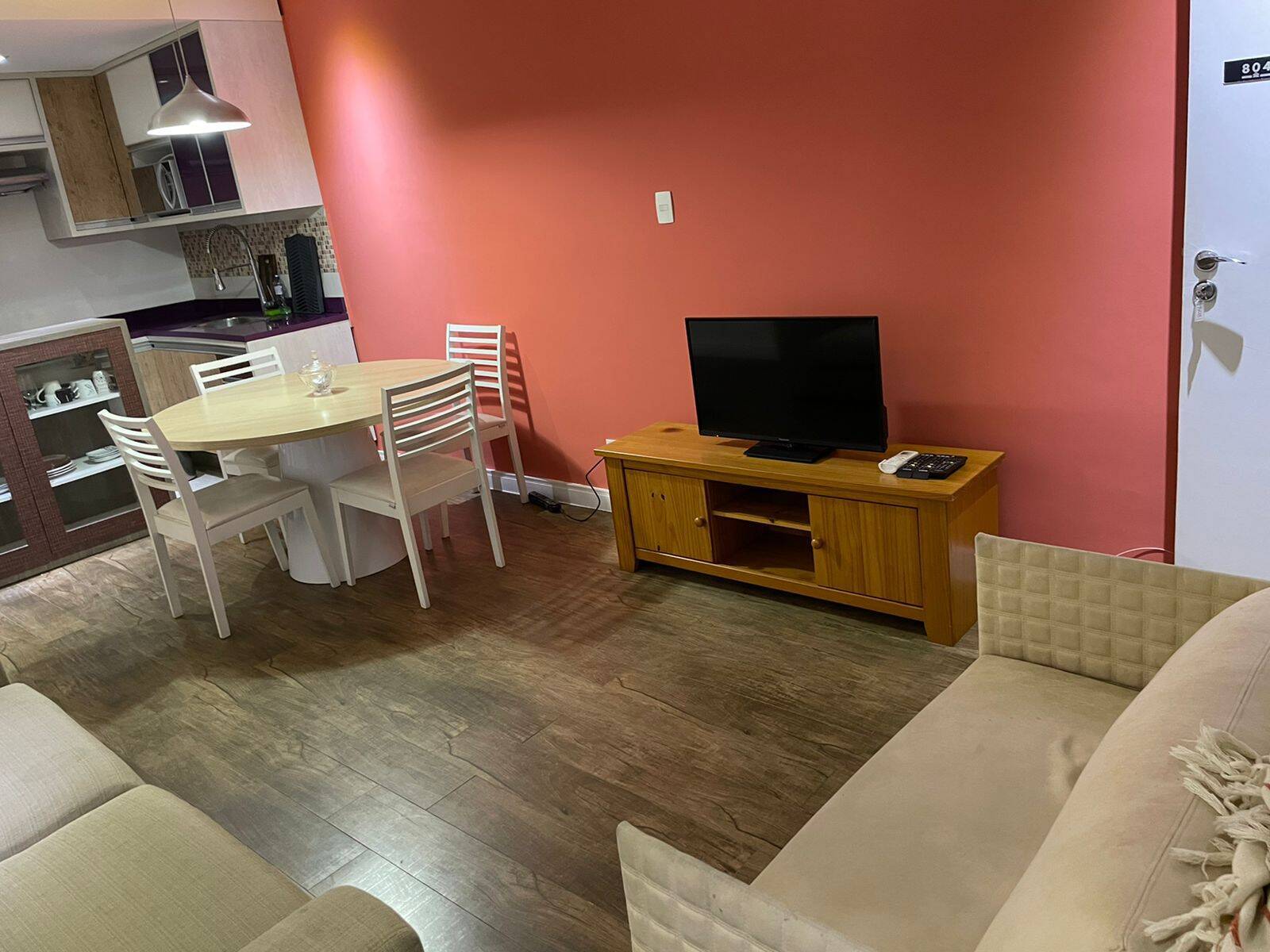 Apartamento para alugar com 1 quarto, 54m² - Foto 8