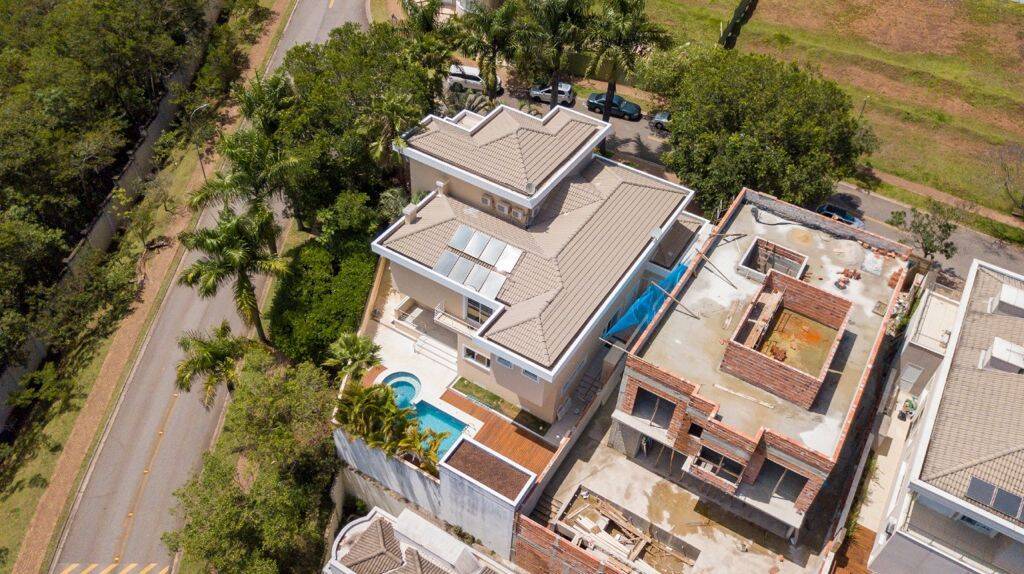 Casa à venda com 5 quartos, 547m² - Foto 1