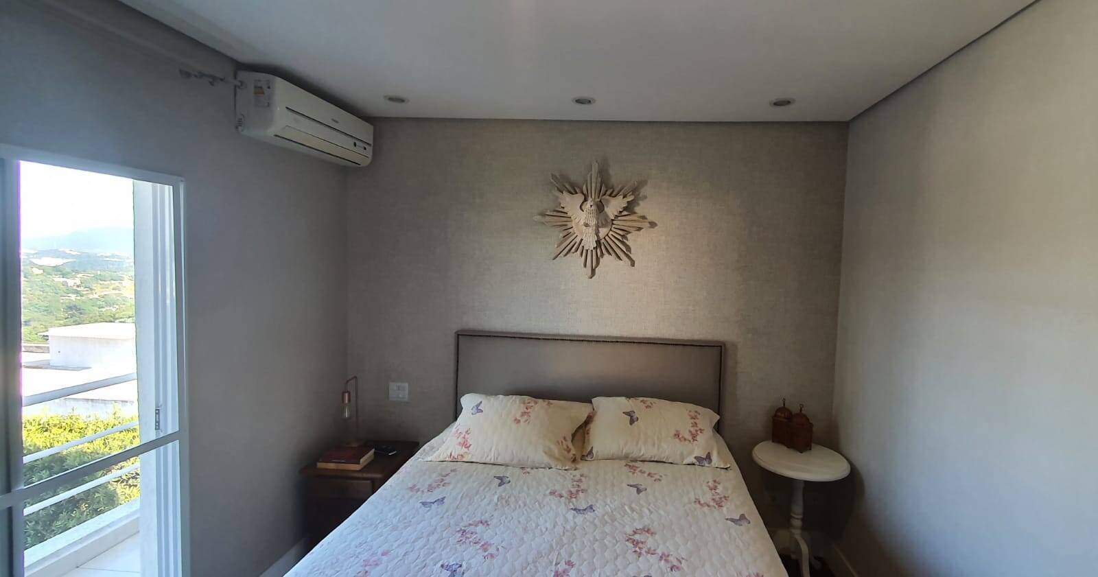 Casa à venda com 4 quartos, 260m² - Foto 12