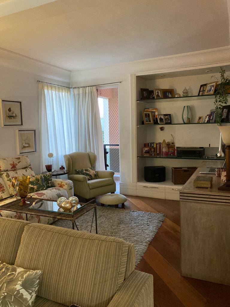 Apartamento para alugar com 3 quartos, 164m² - Foto 21