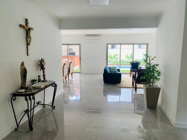 Casa à venda com 4 quartos, 400m² - Foto 17