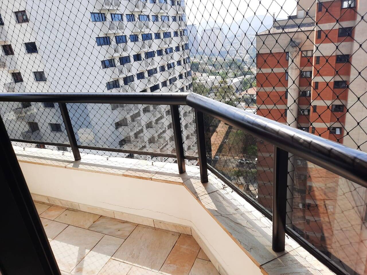 Apartamento à venda com 3 quartos, 165m² - Foto 1