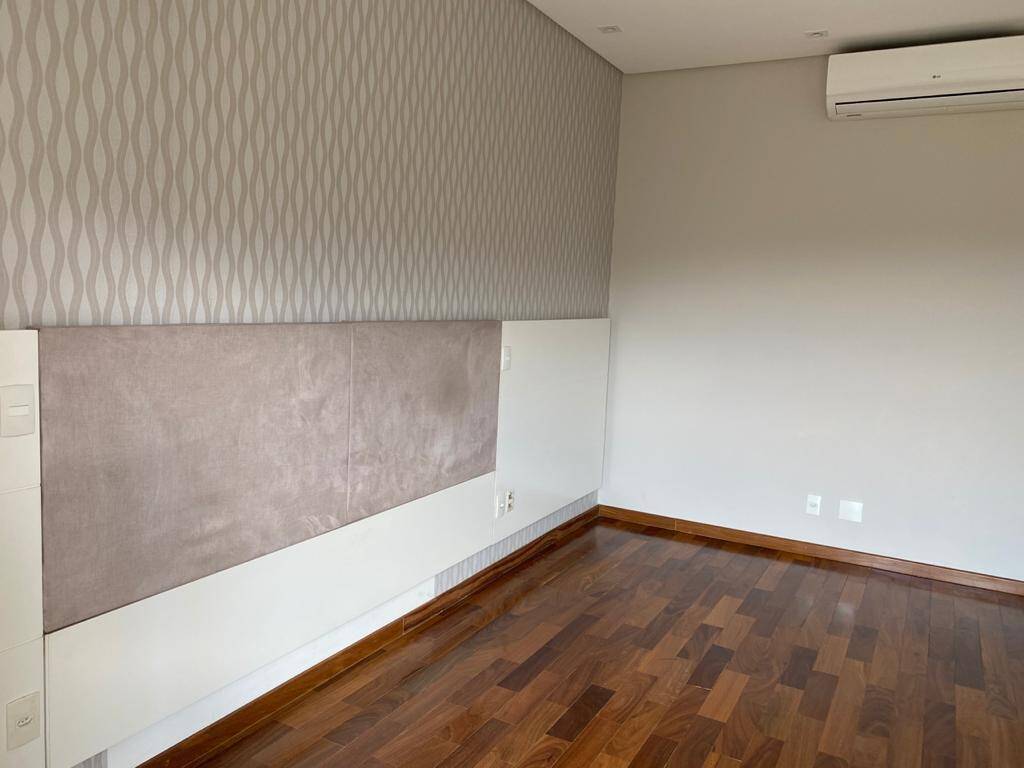 Apartamento para alugar com 4 quartos, 322m² - Foto 14