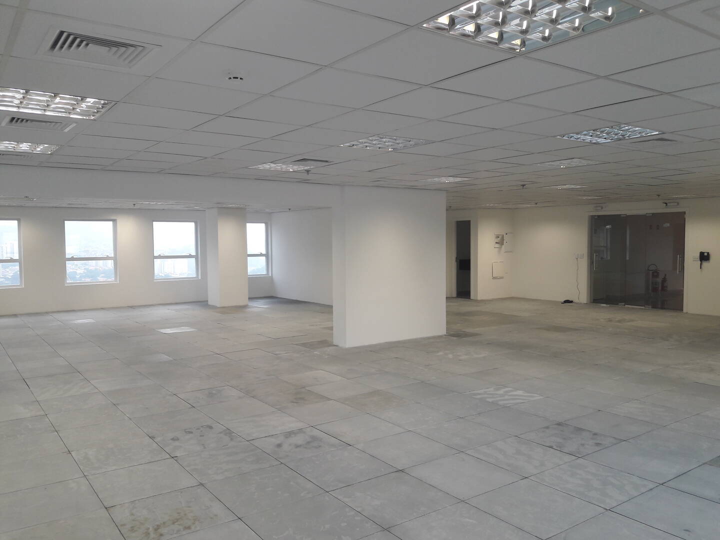 Conjunto Comercial-Sala para alugar, 252m² - Foto 11