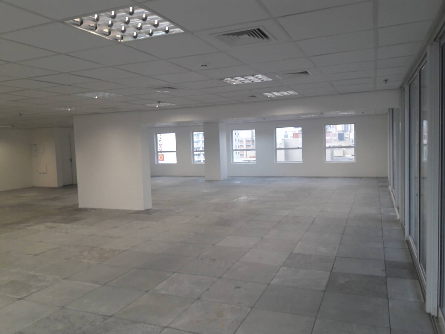 Conjunto Comercial-Sala para alugar, 252m² - Foto 17