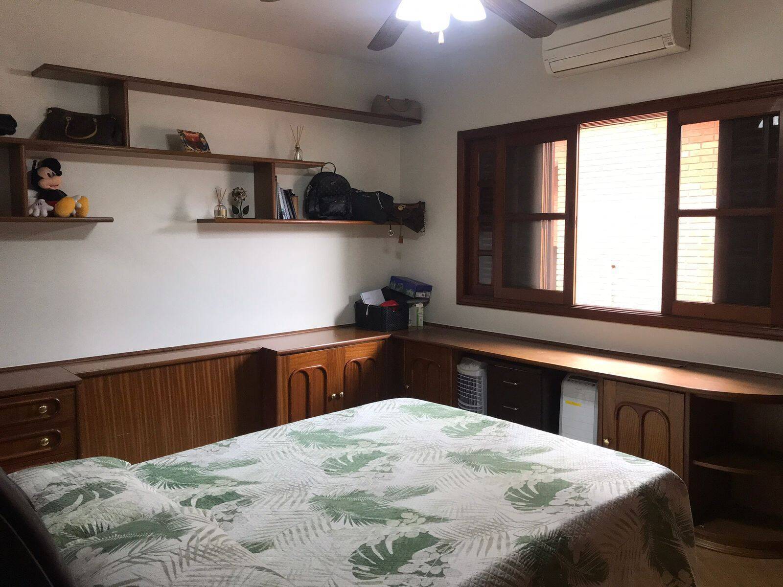 Casa à venda com 2 quartos, 340m² - Foto 12