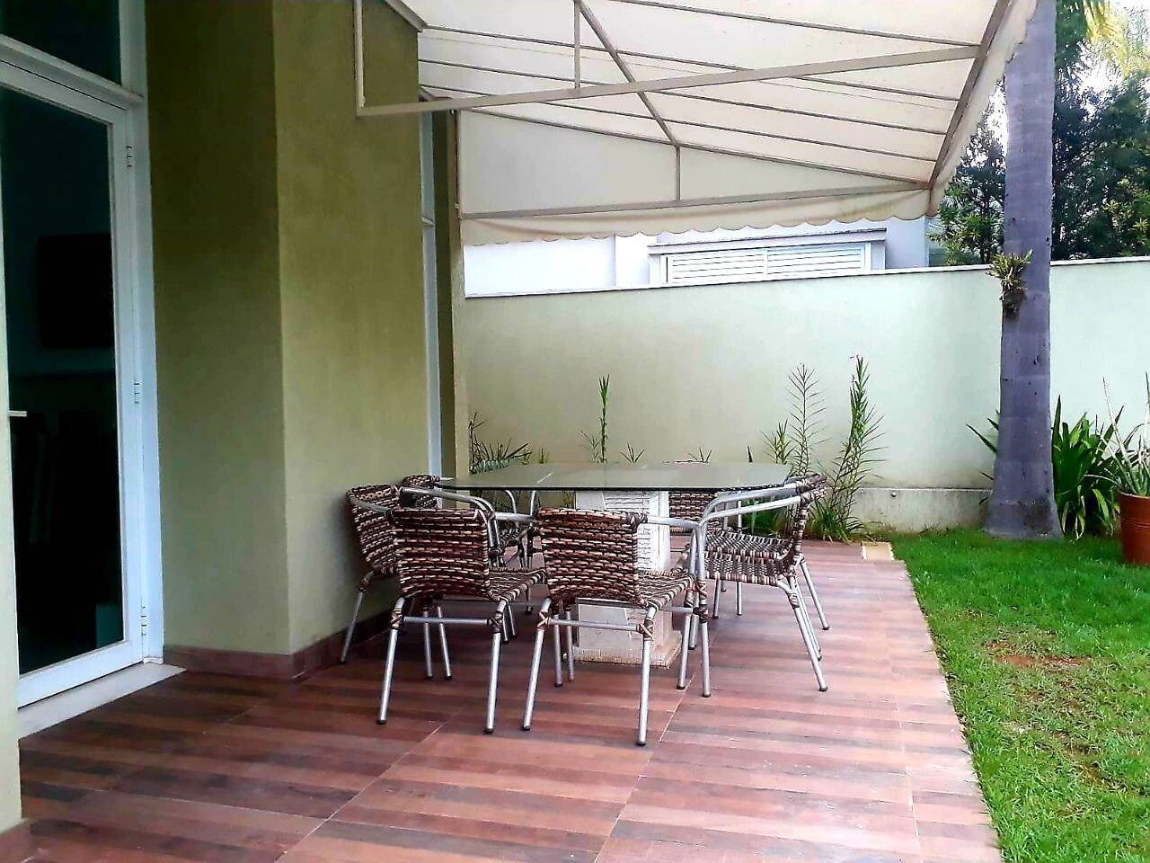 Casa para alugar com 4 quartos, 365m² - Foto 18