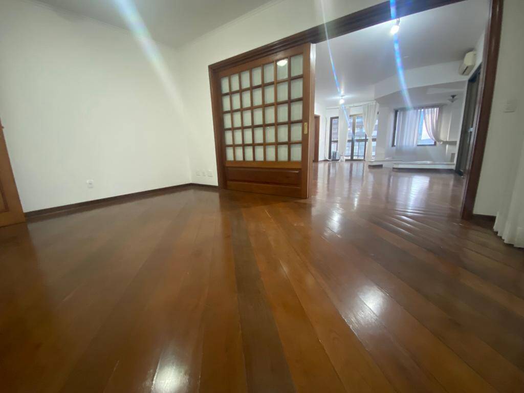 Apartamento à venda com 4 quartos, 288m² - Foto 10