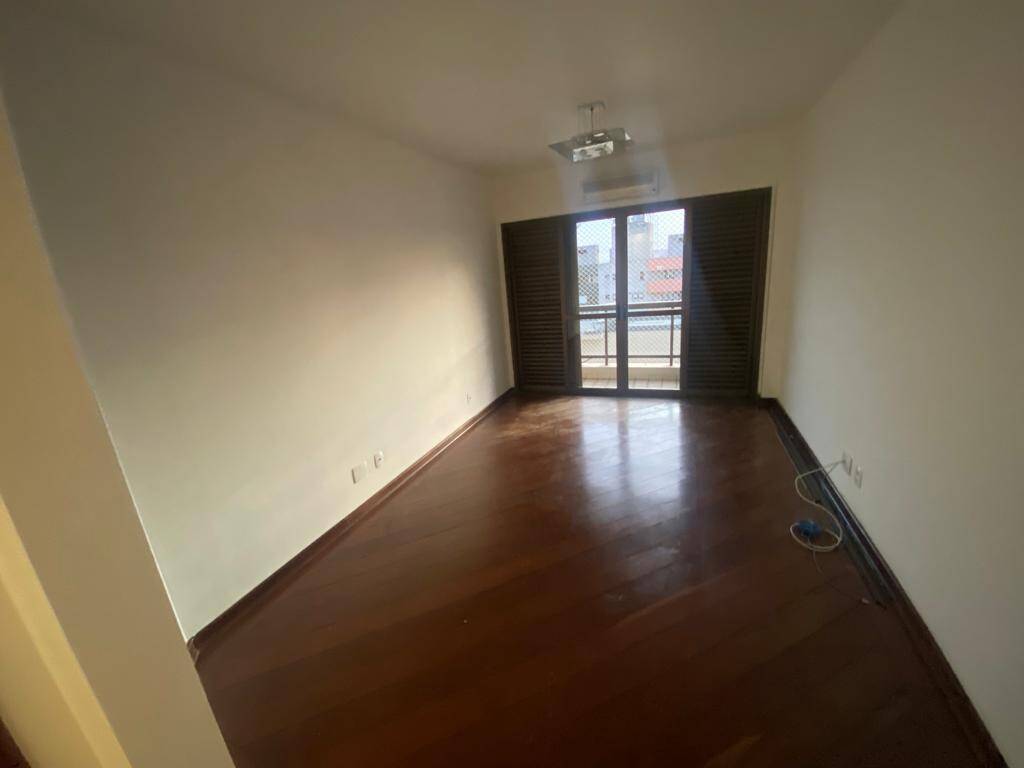 Apartamento à venda com 4 quartos, 288m² - Foto 17