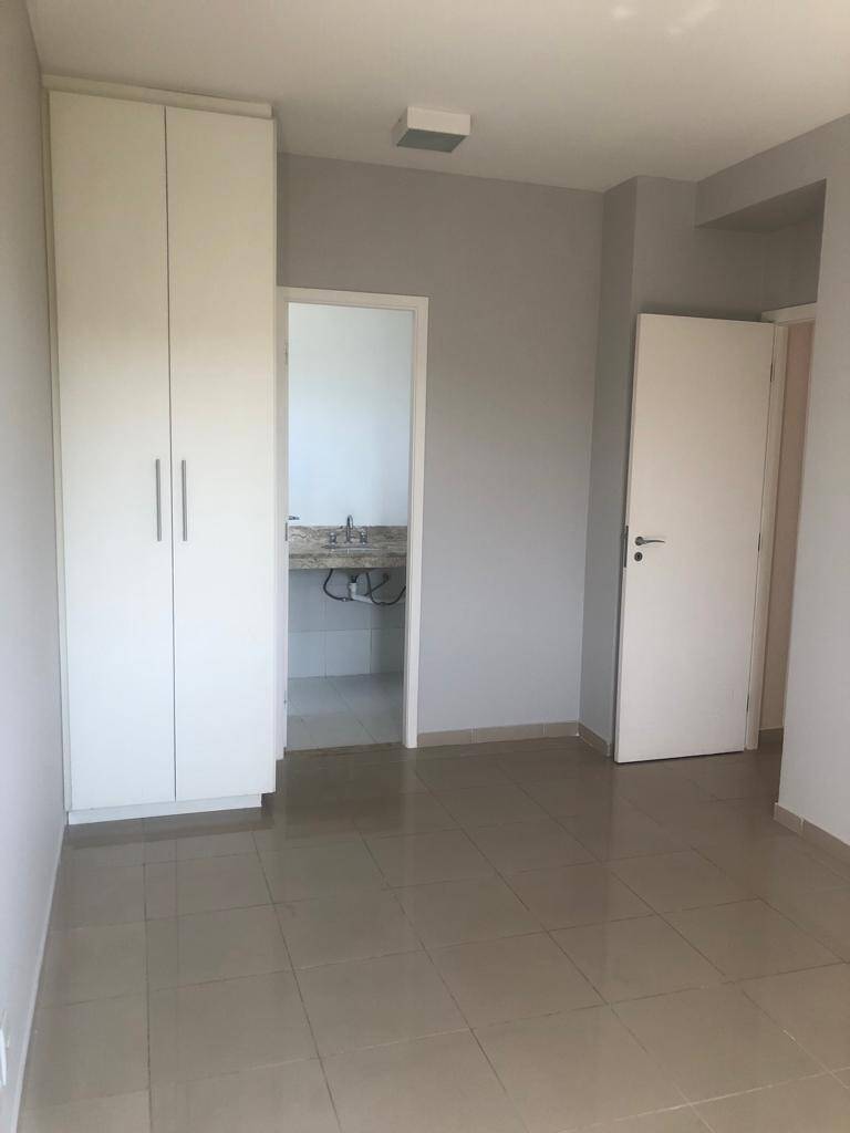 Apartamento à venda com 3 quartos, 110m² - Foto 22