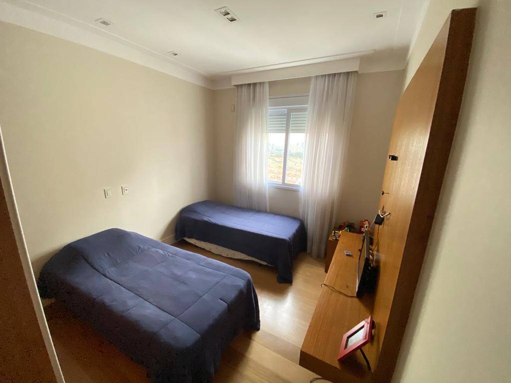 Apartamento à venda com 4 quartos, 284m² - Foto 18