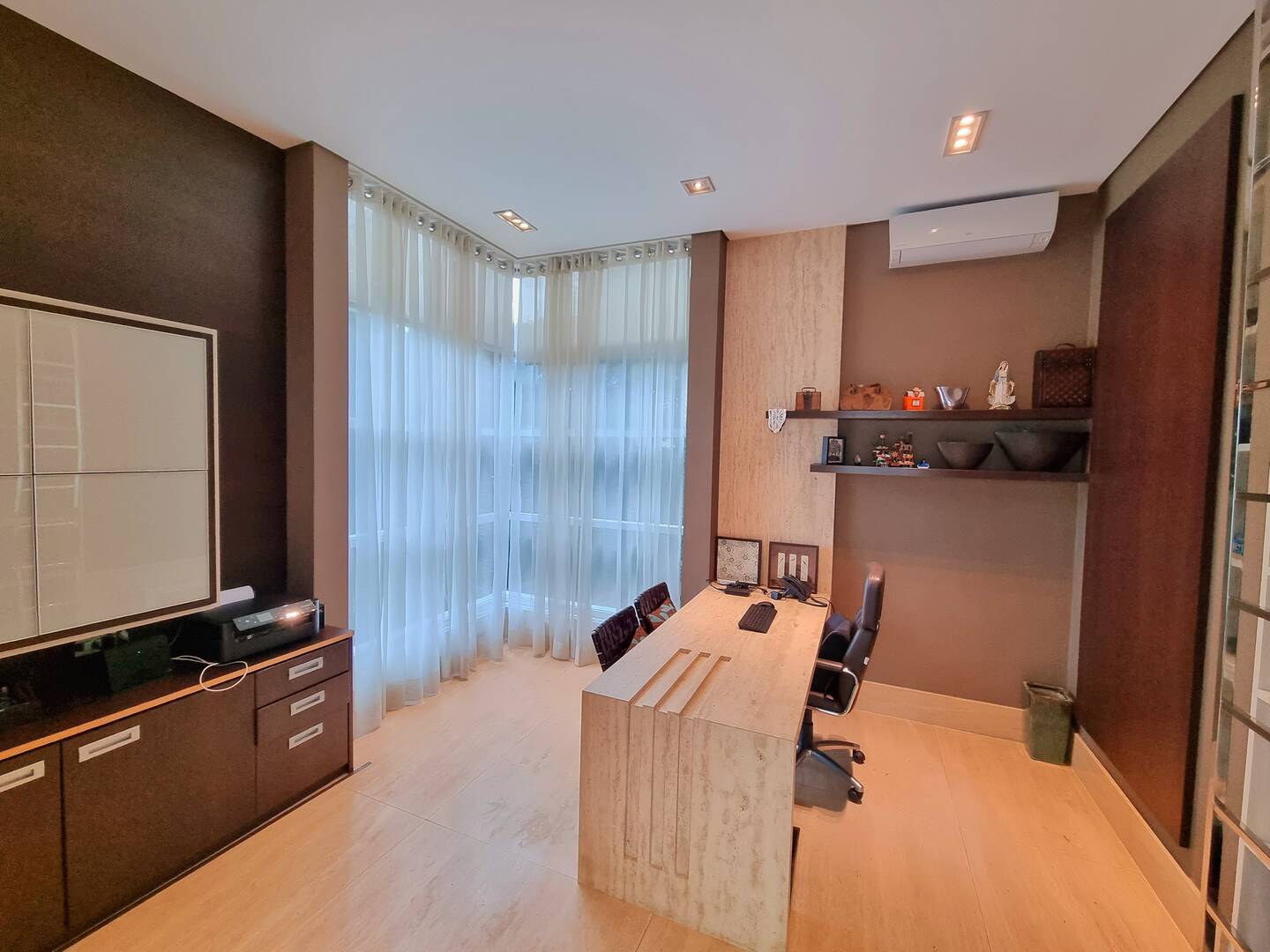 Casa à venda com 3 quartos, 548m² - Foto 3