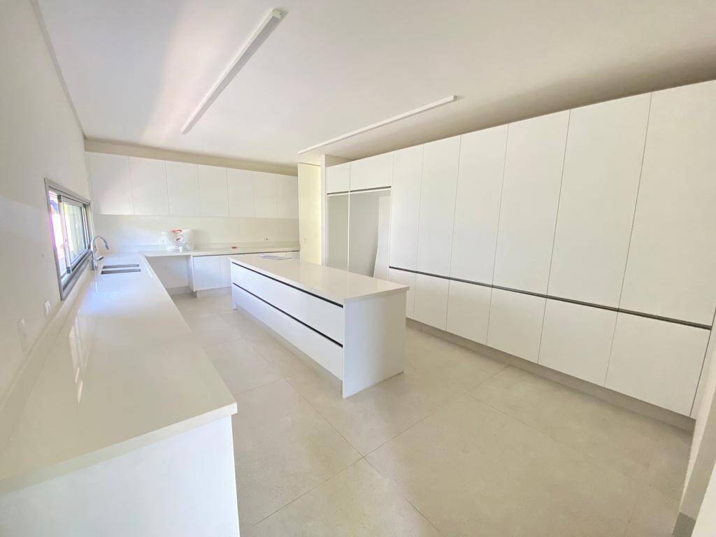 Casa à venda com 5 quartos, 950m² - Foto 10