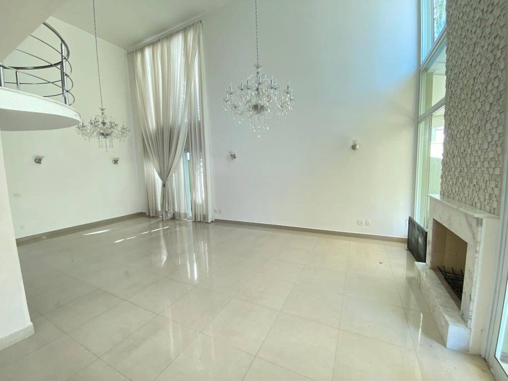 Casa para alugar com 4 quartos, 365m² - Foto 12