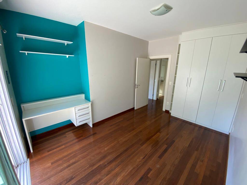 Casa para alugar com 4 quartos, 365m² - Foto 49