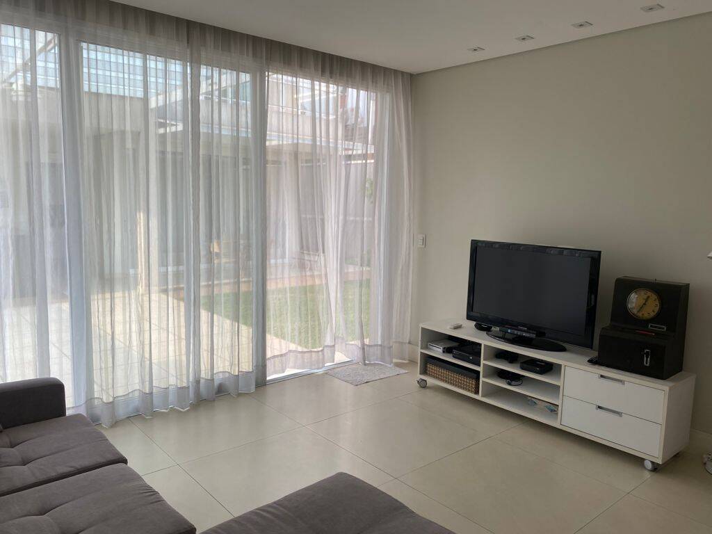 Casa à venda com 4 quartos, 270m² - Foto 37