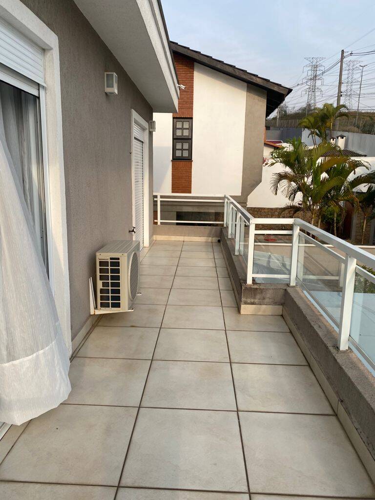 Casa à venda com 4 quartos, 270m² - Foto 15