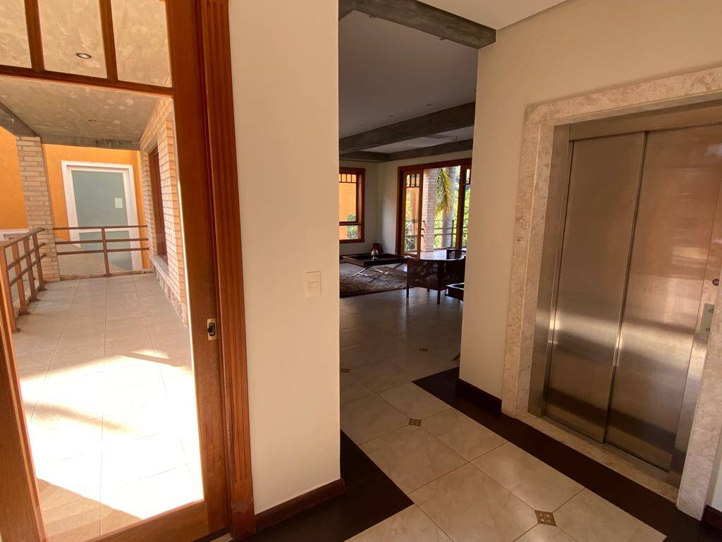 Casa à venda com 5 quartos, 800m² - Foto 26