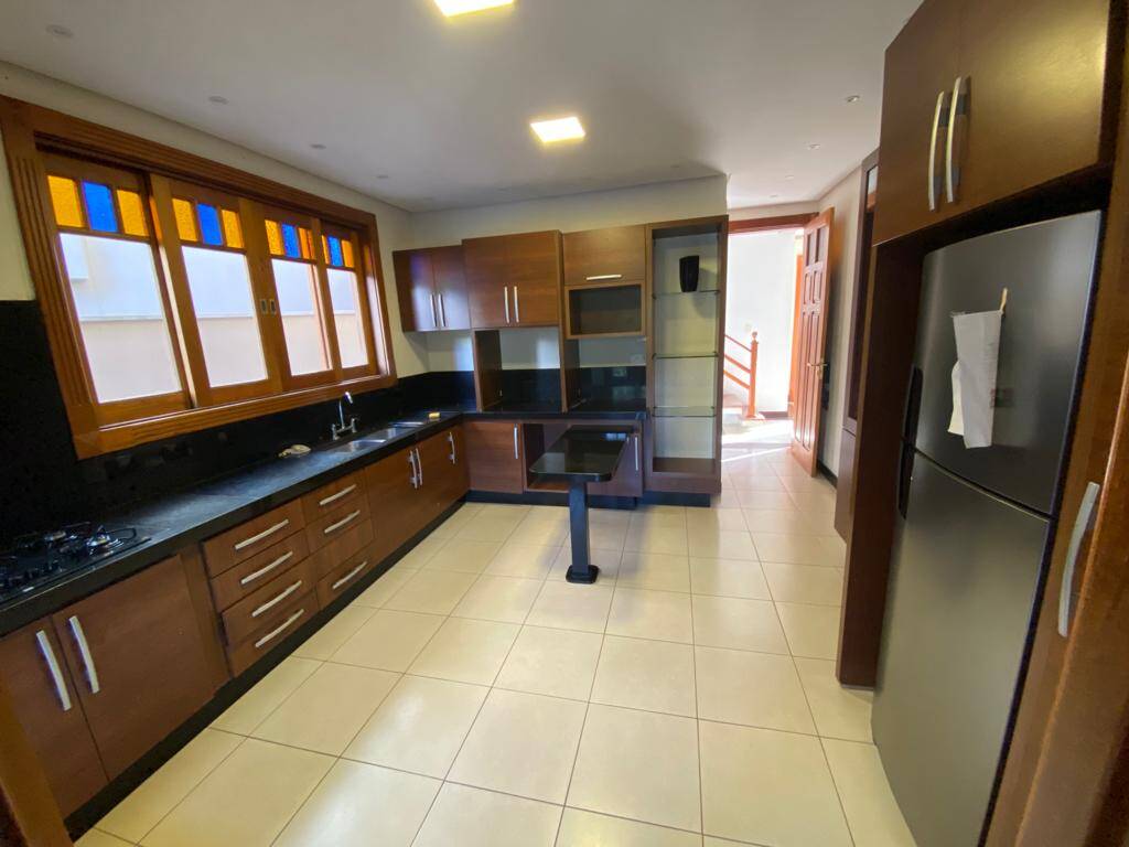 Casa à venda com 5 quartos, 800m² - Foto 18