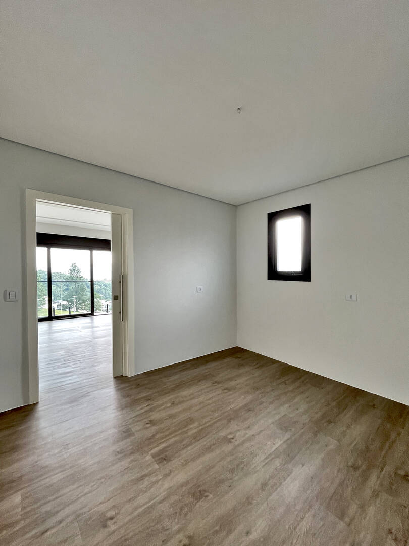 Casa à venda com 4 quartos, 350m² - Foto 42