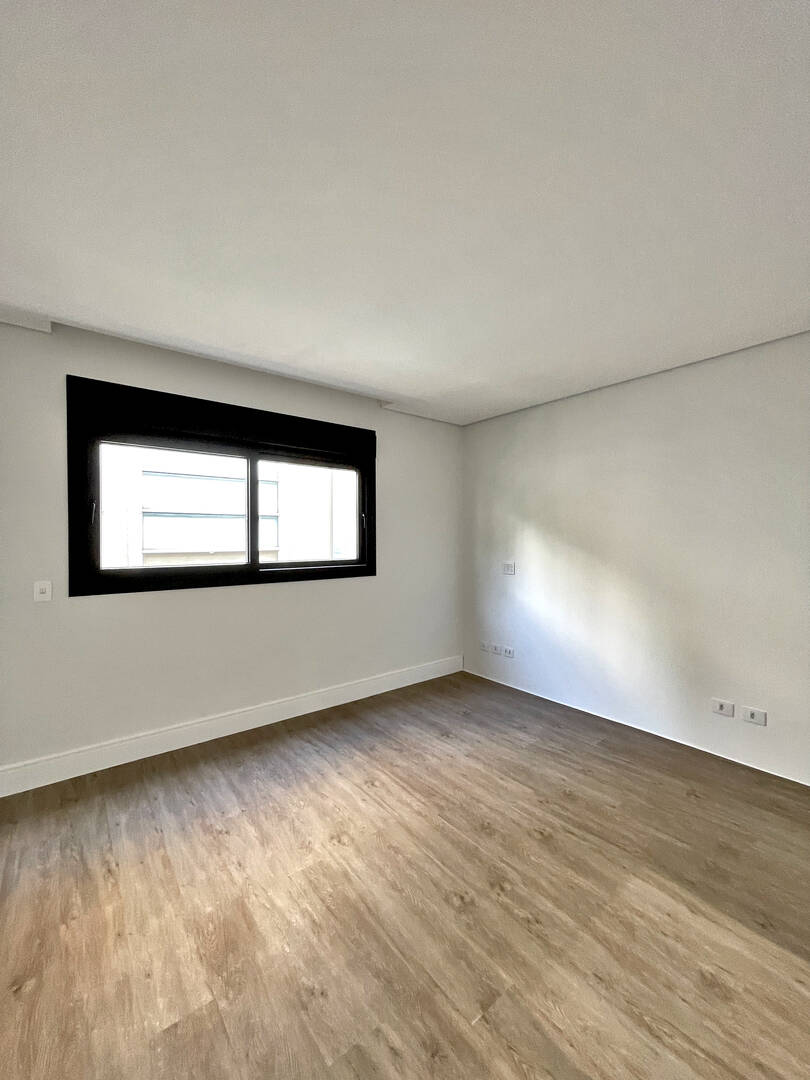 Casa à venda com 4 quartos, 350m² - Foto 38