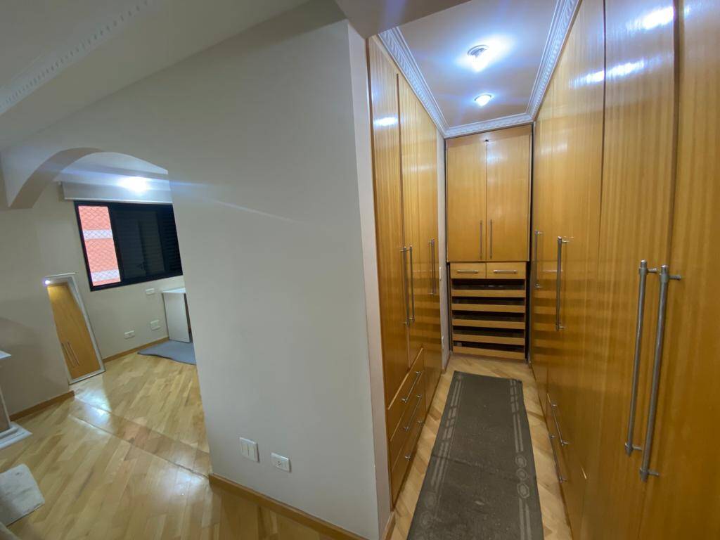 Apartamento à venda com 3 quartos, 154m² - Foto 22