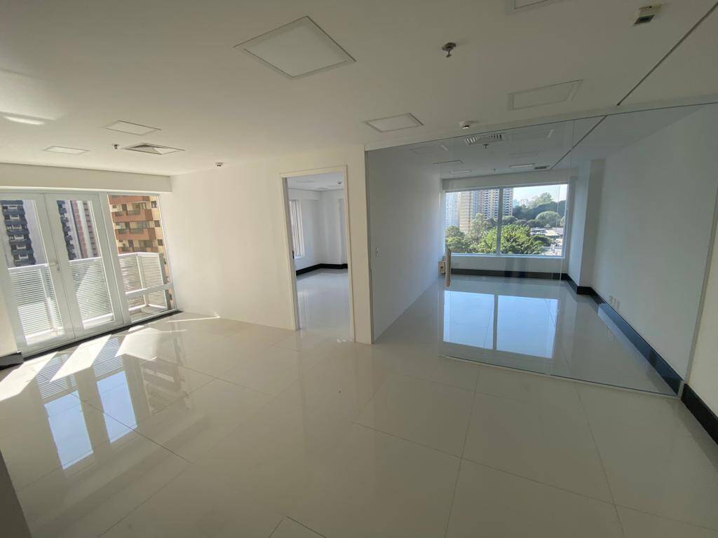 Conjunto Comercial-Sala para alugar com 1 quarto, 130m² - Foto 6