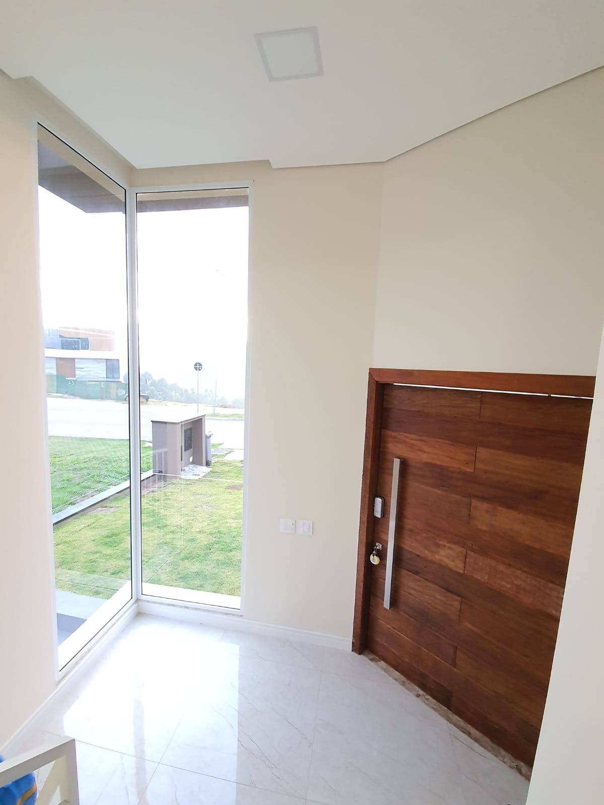 Casa à venda com 2 quartos, 200m² - Foto 4