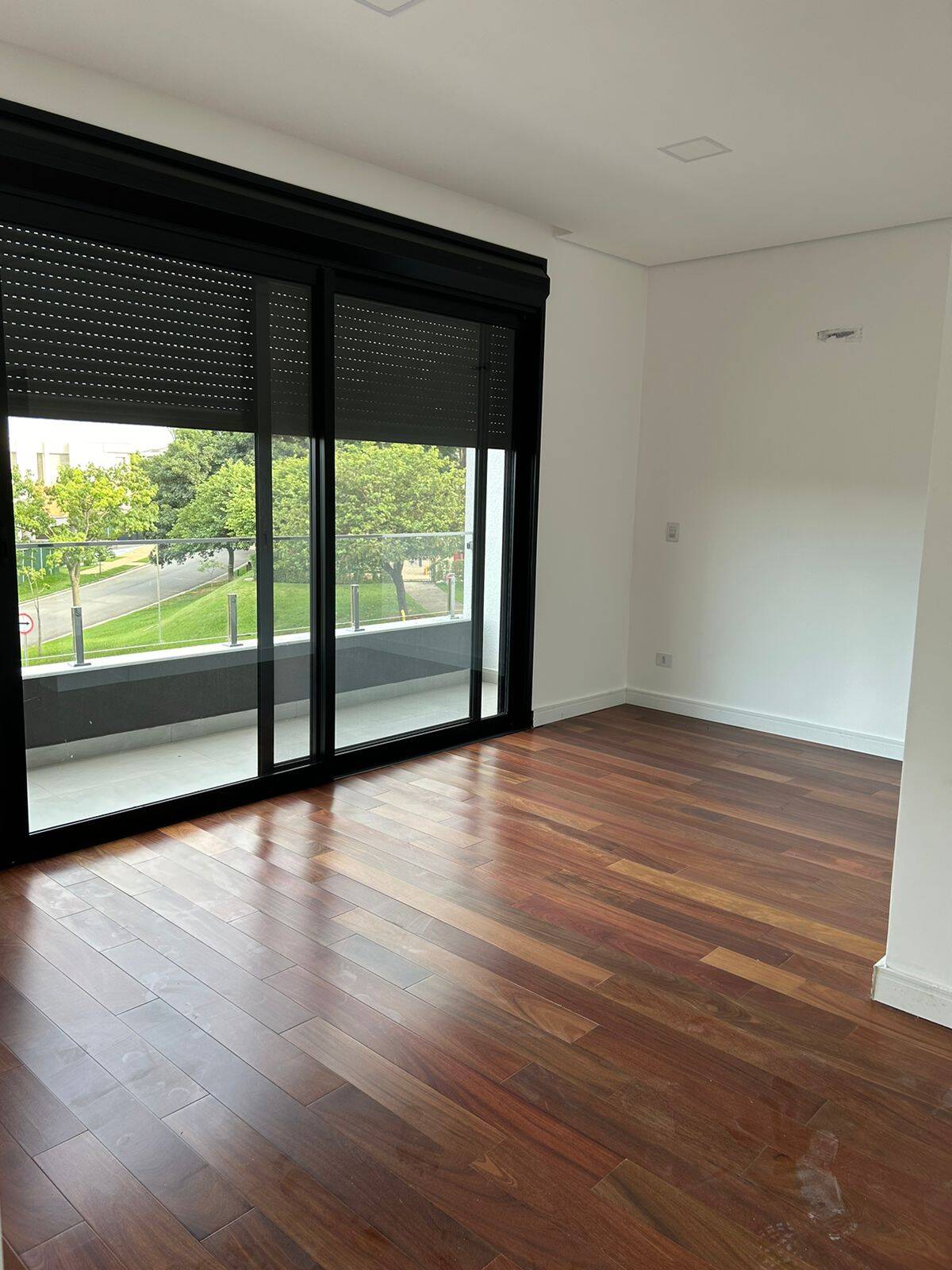 Casa à venda com 4 quartos, 356m² - Foto 8