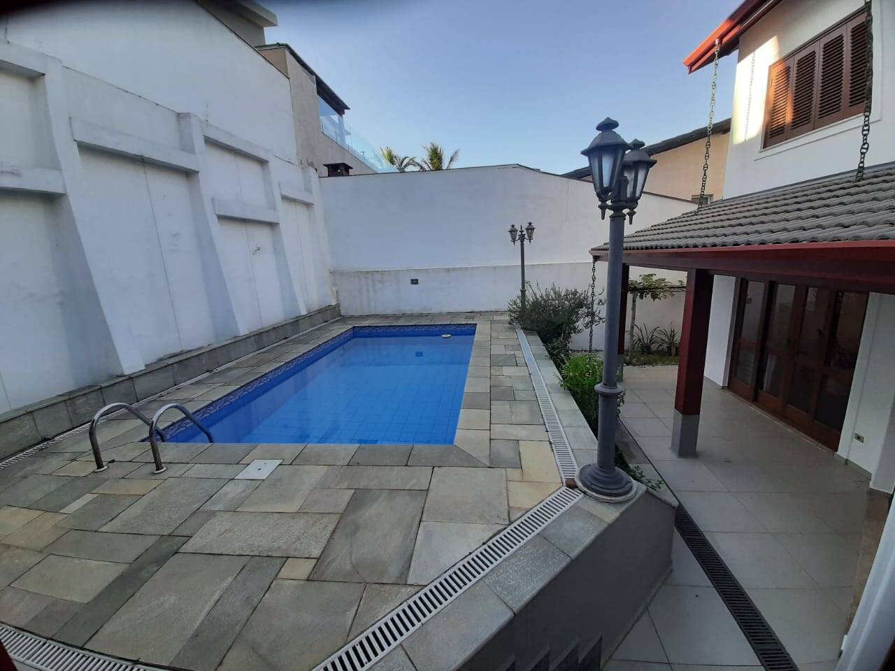 Casa à venda com 4 quartos, 315m² - Foto 10