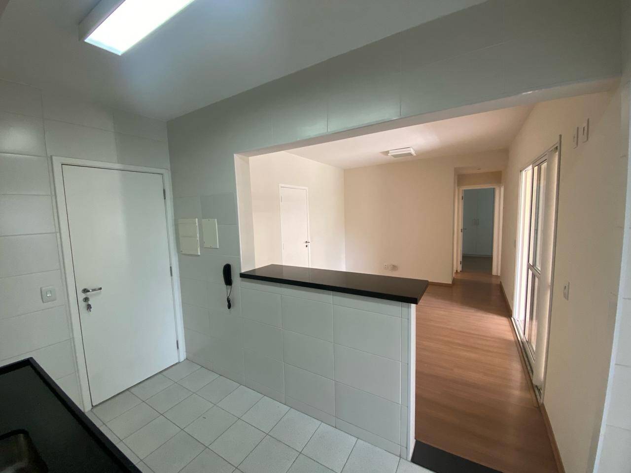 Apartamento à venda com 2 quartos, 79m² - Foto 7