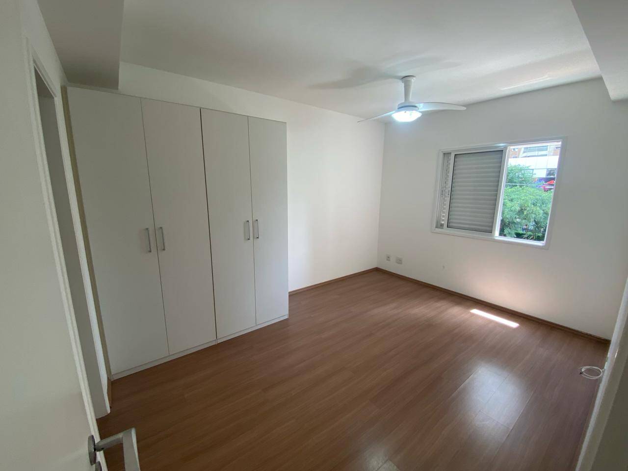 Apartamento à venda com 2 quartos, 79m² - Foto 12