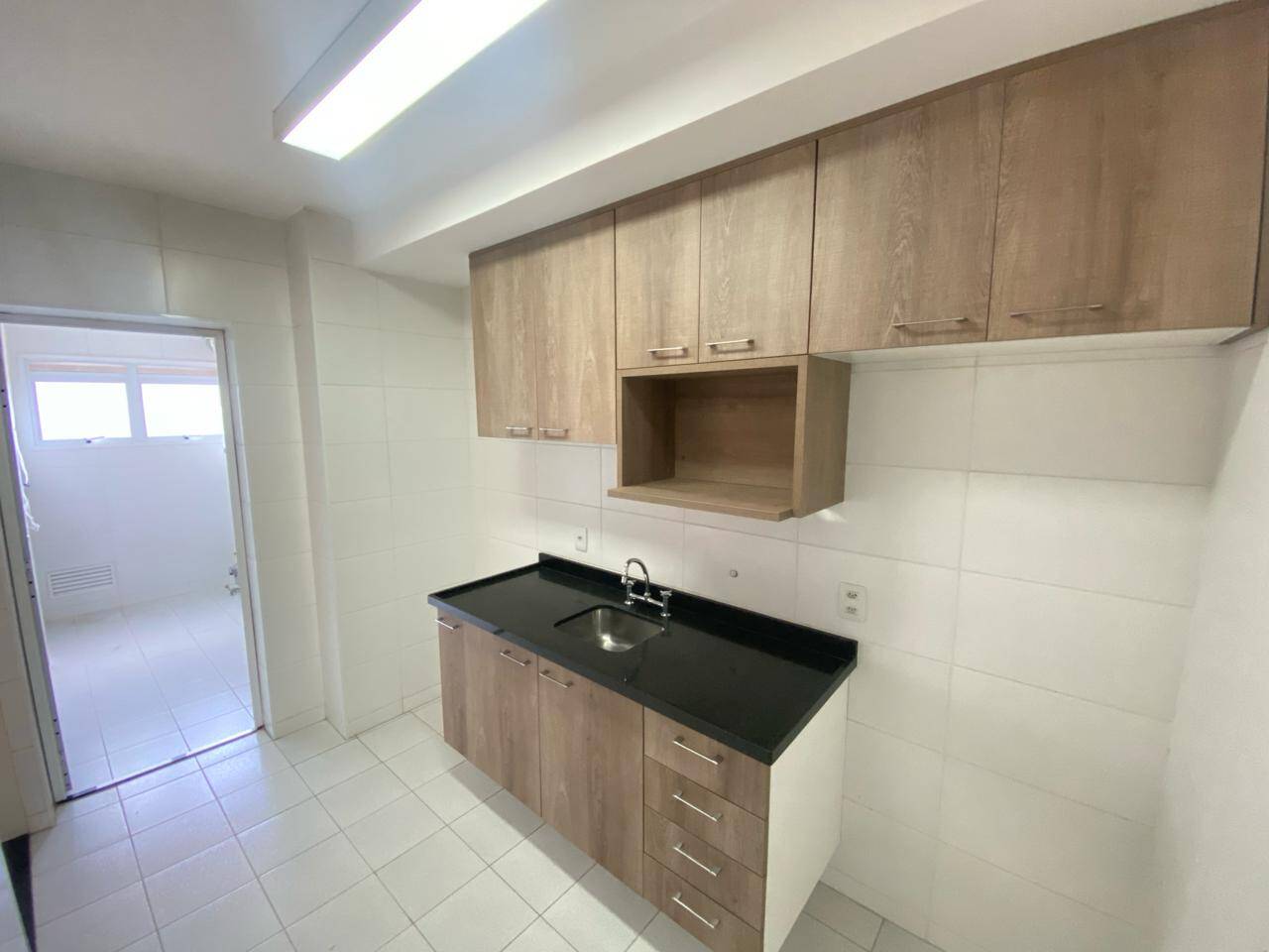 Apartamento à venda com 2 quartos, 79m² - Foto 8