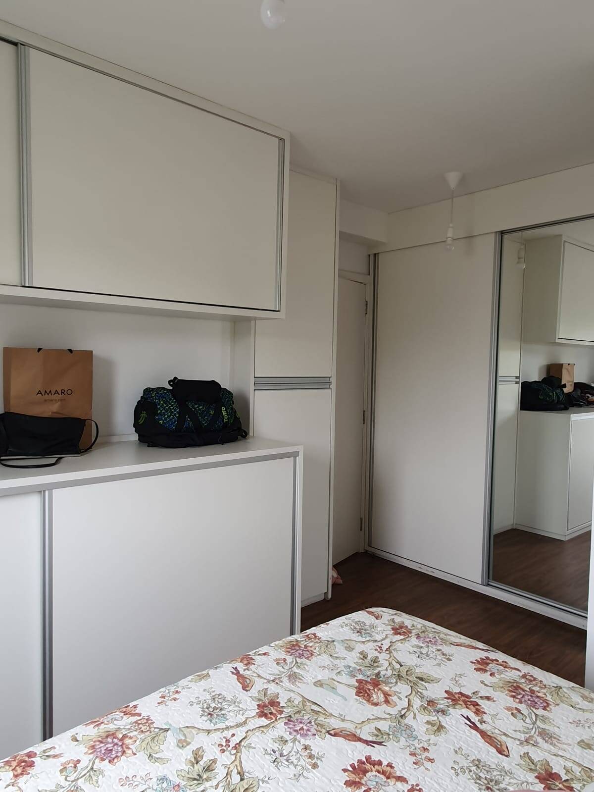 Apartamento à venda com 2 quartos, 76m² - Foto 9