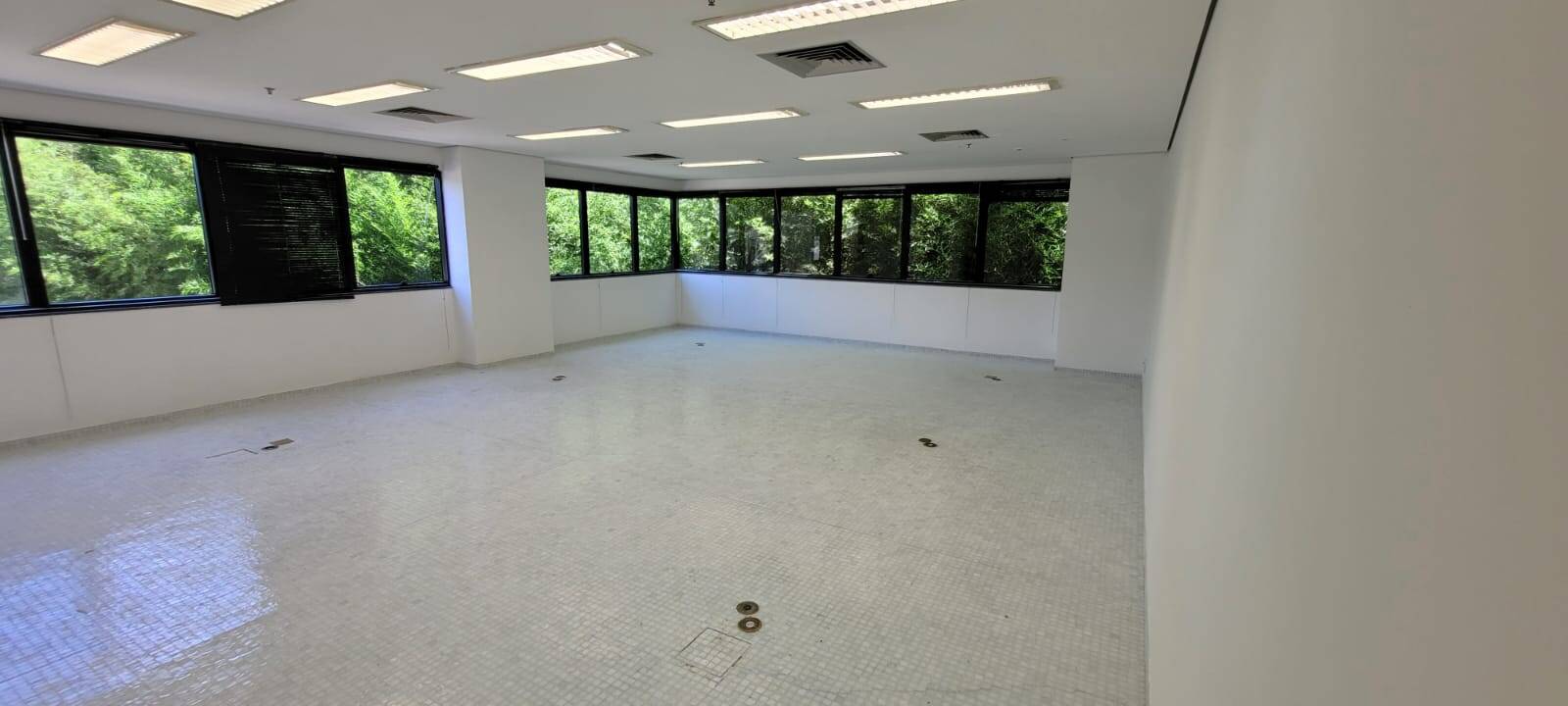 Conjunto Comercial-Sala para alugar, 78m² - Foto 1