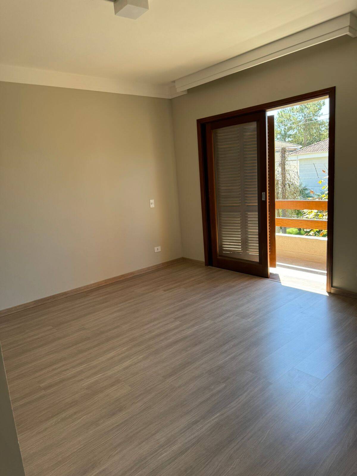 Casa à venda com 4 quartos, 380m² - Foto 12