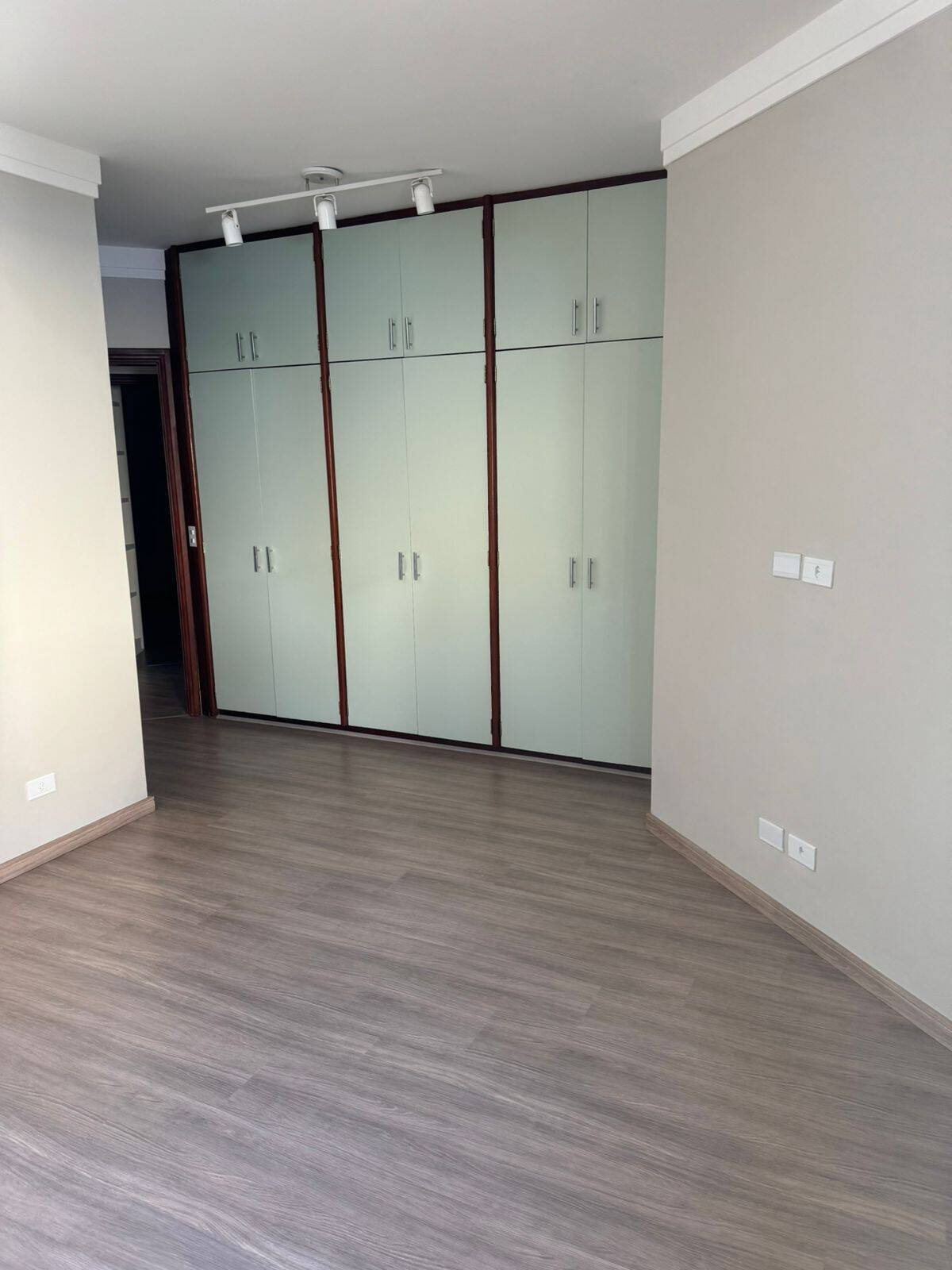 Casa à venda com 4 quartos, 380m² - Foto 20