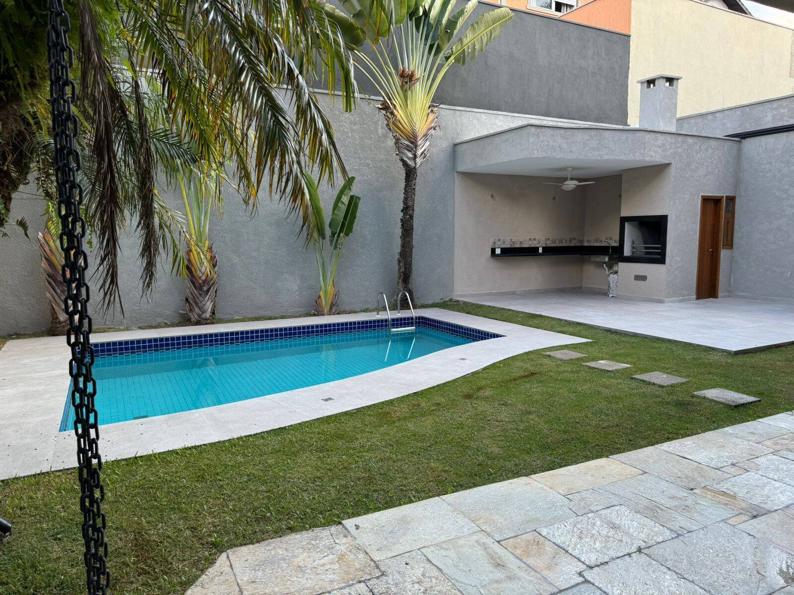 Casa à venda com 4 quartos, 380m² - Foto 21