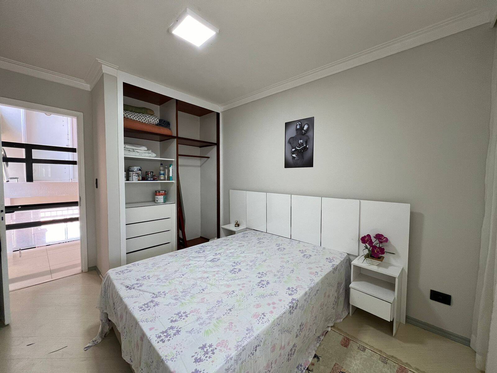 Casa à venda com 4 quartos, 400m² - Foto 11