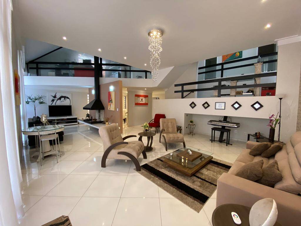 Casa à venda com 4 quartos, 400m² - Foto 31