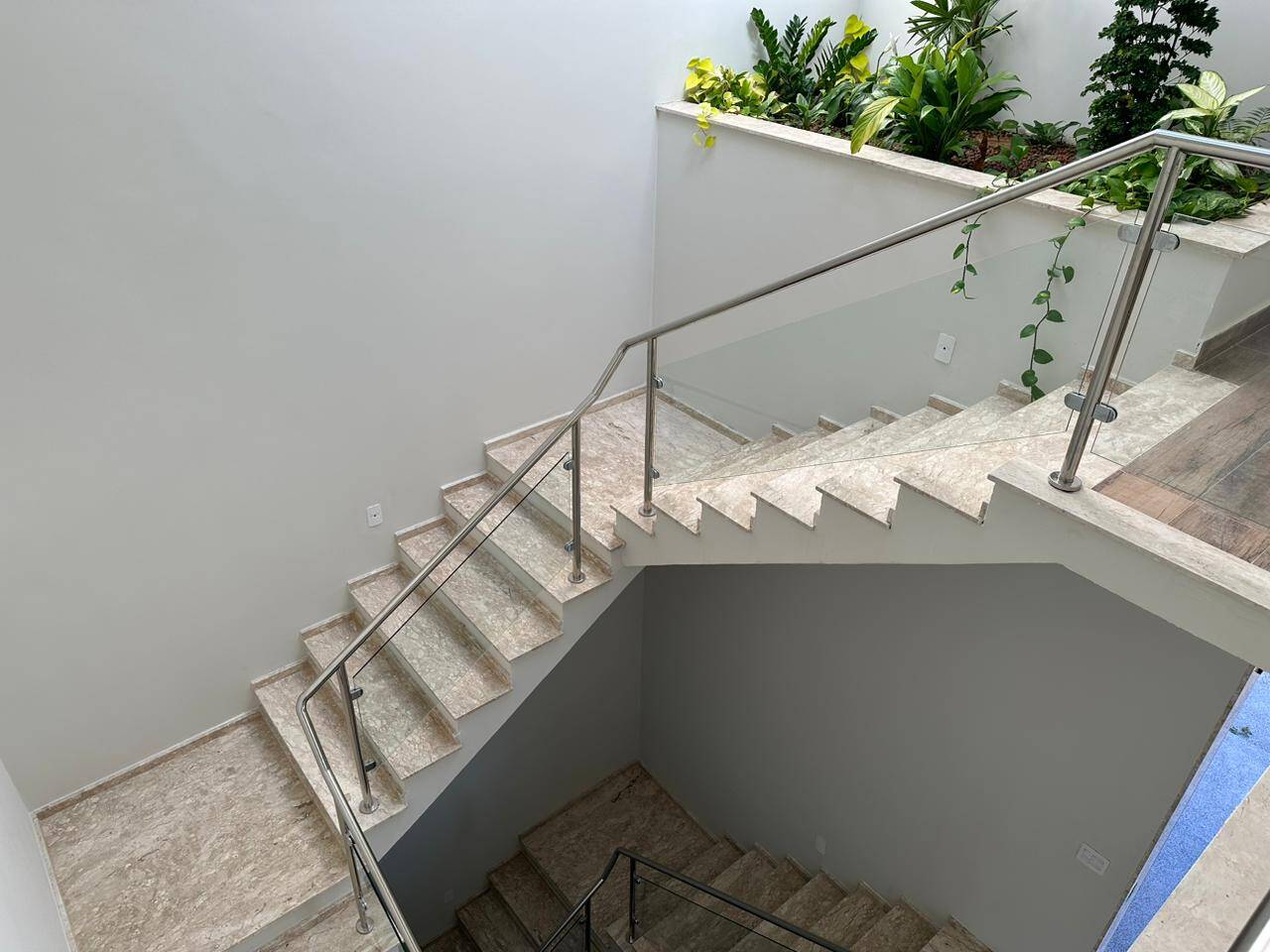 Casa à venda com 4 quartos, 480m² - Foto 13