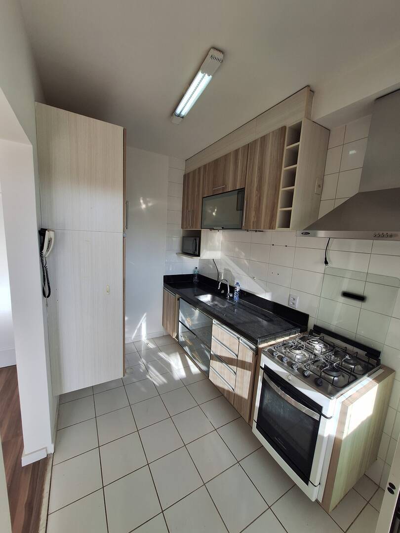 Apartamento para alugar com 2 quartos, 80m² - Foto 3