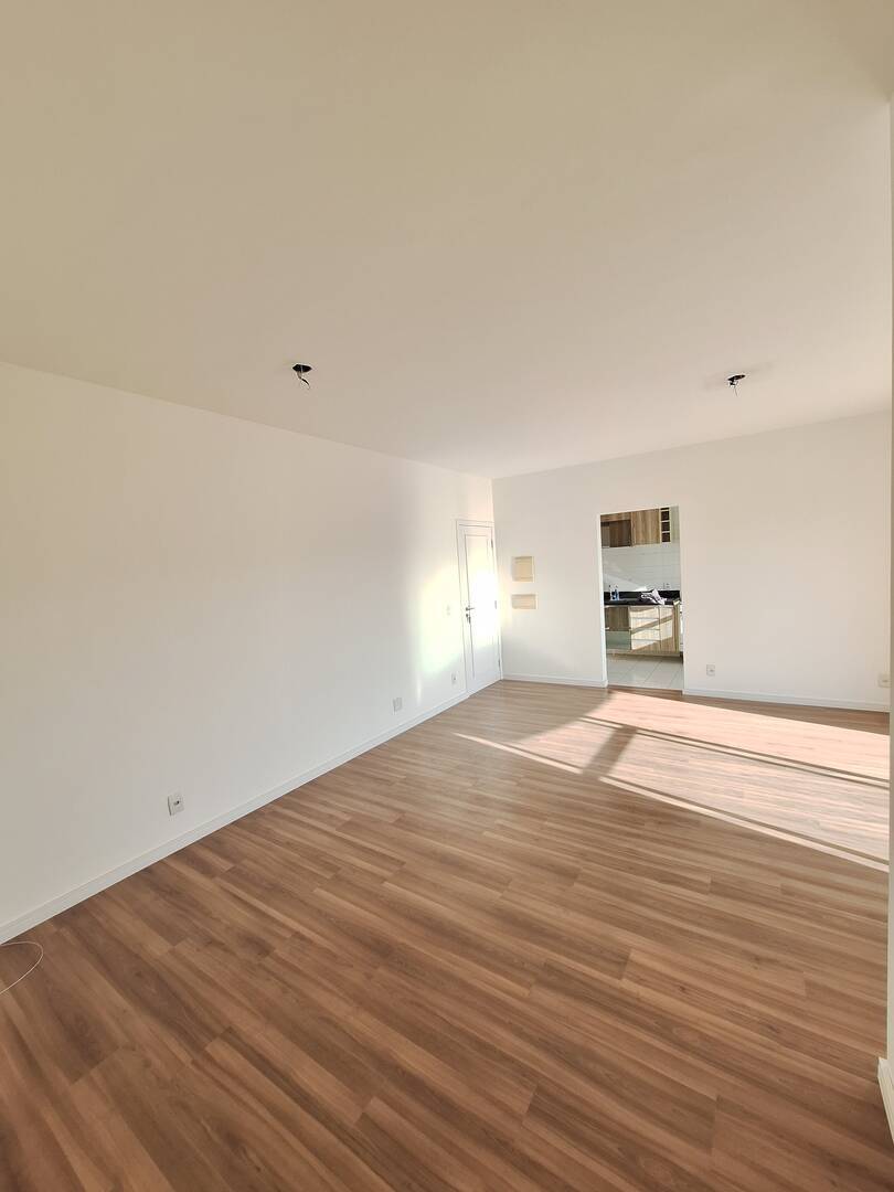 Apartamento para alugar com 2 quartos, 80m² - Foto 4