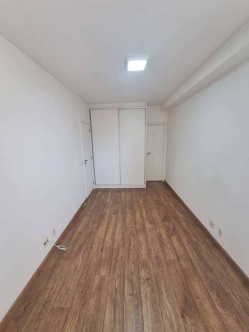 Apartamento para alugar com 1 quarto, 49m² - Foto 5