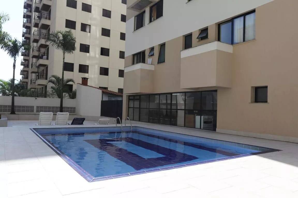 Apartamento para alugar com 2 quartos, 75m² - Foto 15