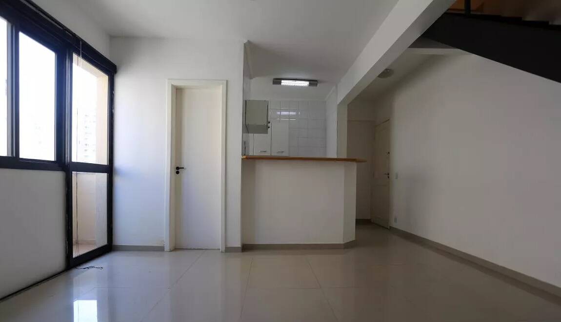 Apartamento para alugar com 2 quartos, 75m² - Foto 1